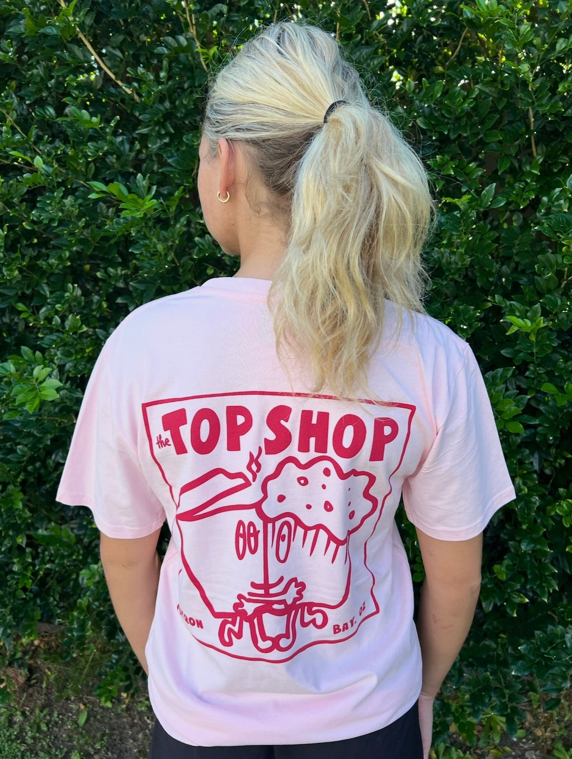 Kissing Tee - Pink